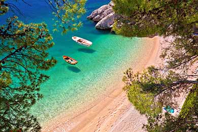 Punta Rata Brela Beach