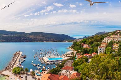 Herceg Novi Pier